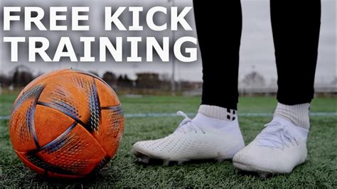 Training & Free Kicks in Adidas Predator Accuracy.1 